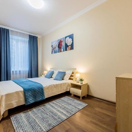 2К Квартира На Шота Руставелі, Бессарабка Kiew Exterior foto